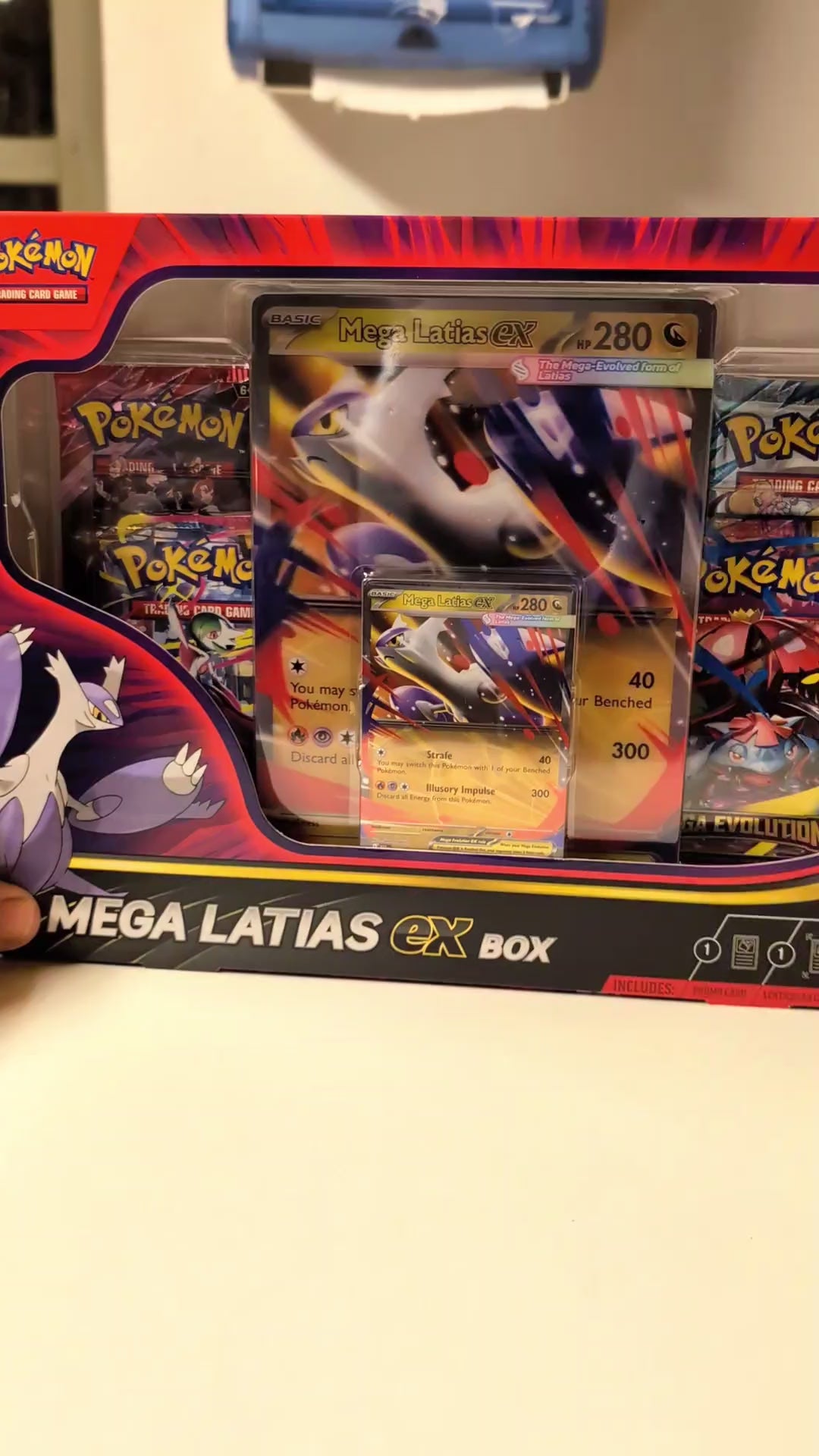 Mega Latias EX Box